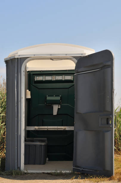 Portable Toilet Options We Offer in Sunny Isles Beach, FL